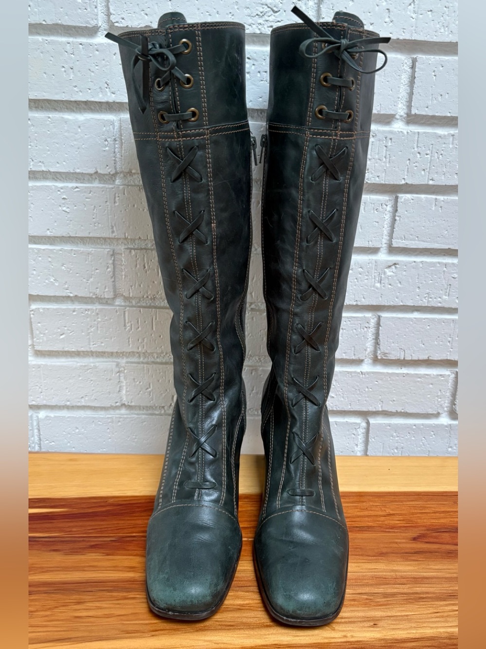 Vintage Franco Sarto Brazilian Leather Lace Up, Zip Knee High Boots 9 M